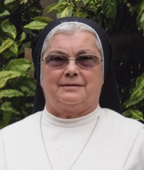 suor Alida Farronato Clara